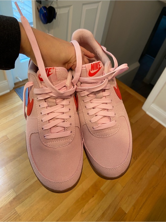 Nike Shoes - Nike Pink Low-Top Sneakers with Red Swoosh NWT 9.5